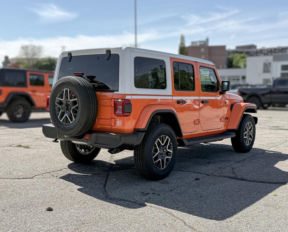 2026 Jeep Wrangler Sahara 4 Door 4x4 Photo4