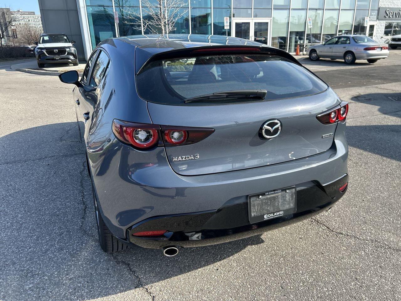 2024 Mazda MAZDA3 Sport GS Auto FWD Photo