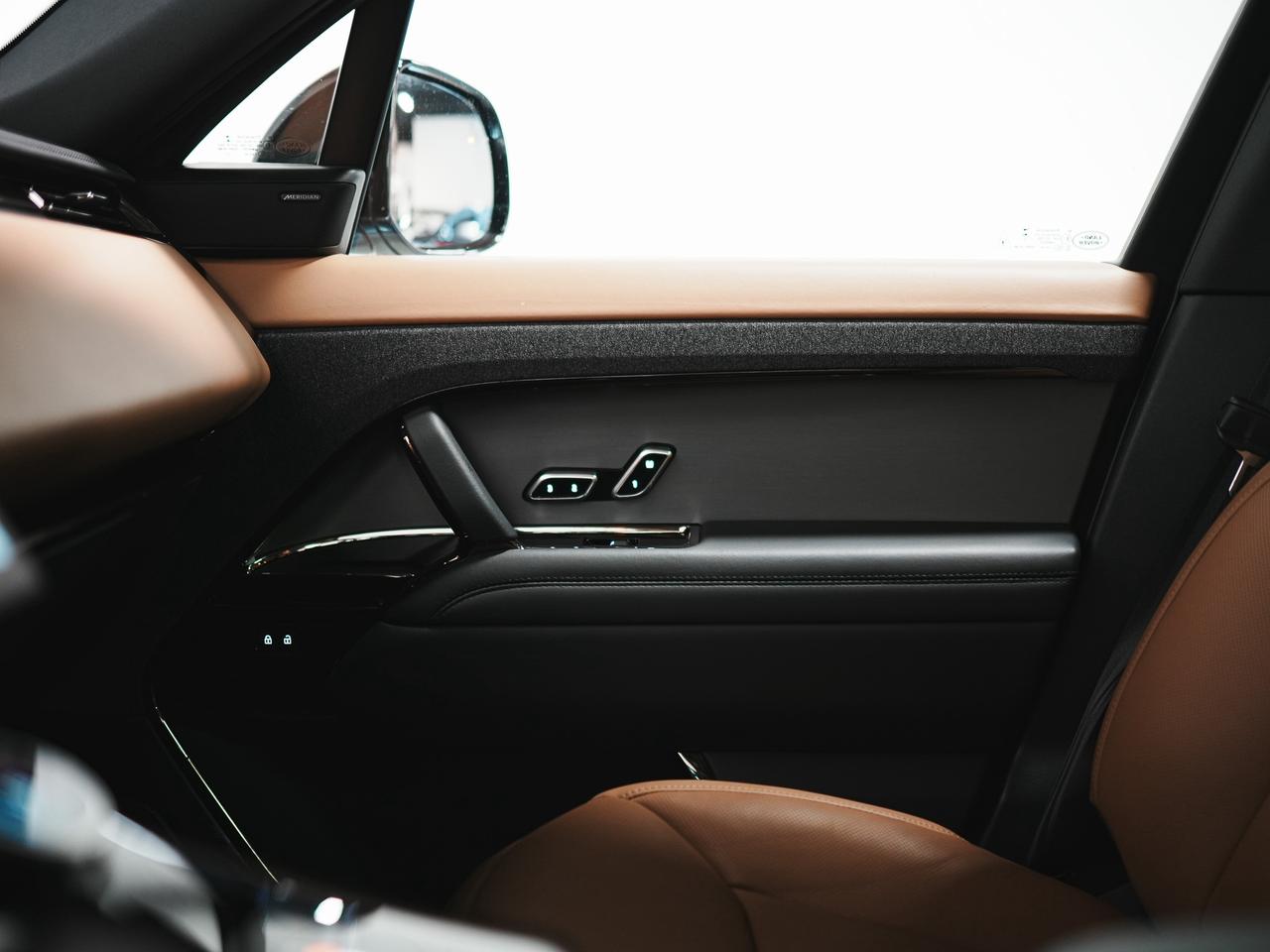 2023 Land Rover Range Rover Sport P440E | DYNAMIC | HSE | MERIDIAN | 22 IN Photo