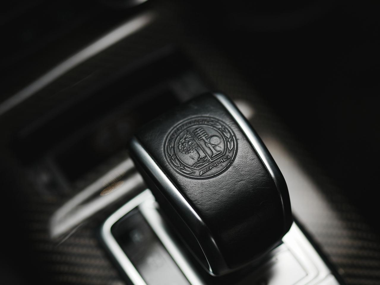 2017 Mercedes-Benz G-Class 63 | AMG | MATTE | SUNROOF | CARBON TRIM | 20 IN Photo