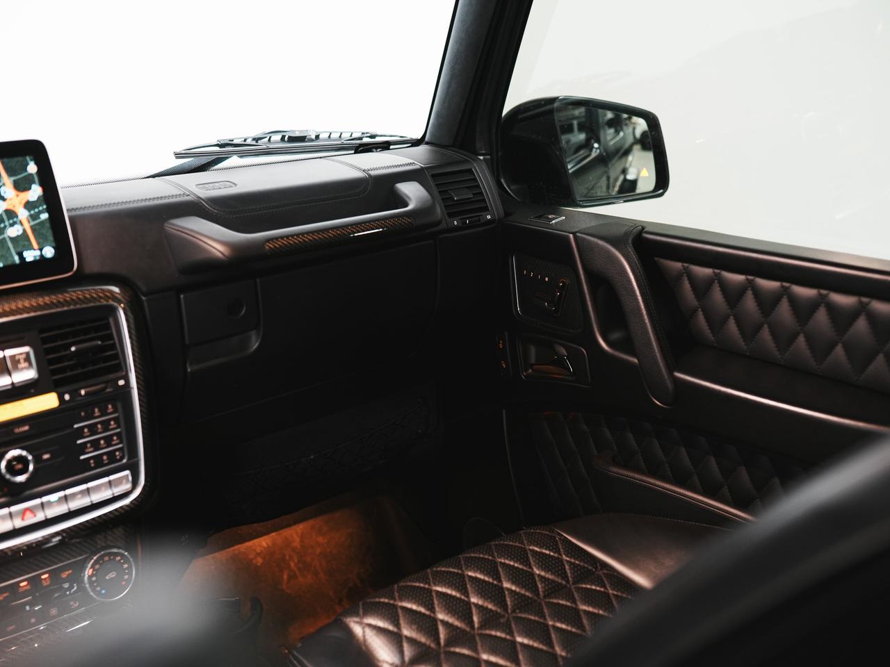 2017 Mercedes-Benz G-Class 63 | AMG | MATTE | SUNROOF | CARBON TRIM | 20 IN Photo