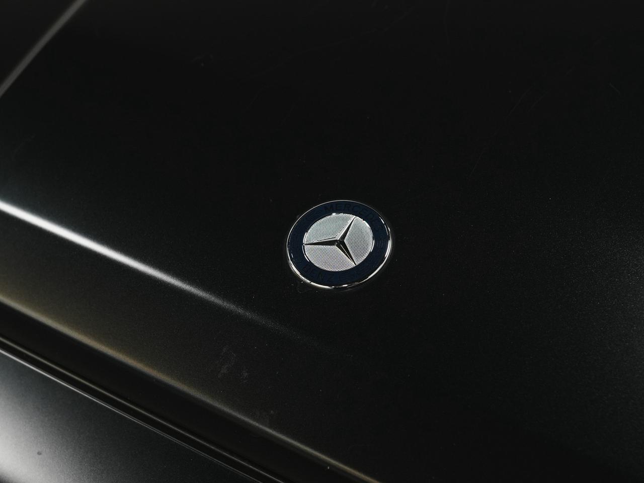 2017 Mercedes-Benz G-Class 63 | AMG | MATTE | SUNROOF | CARBON TRIM | 20 IN Photo