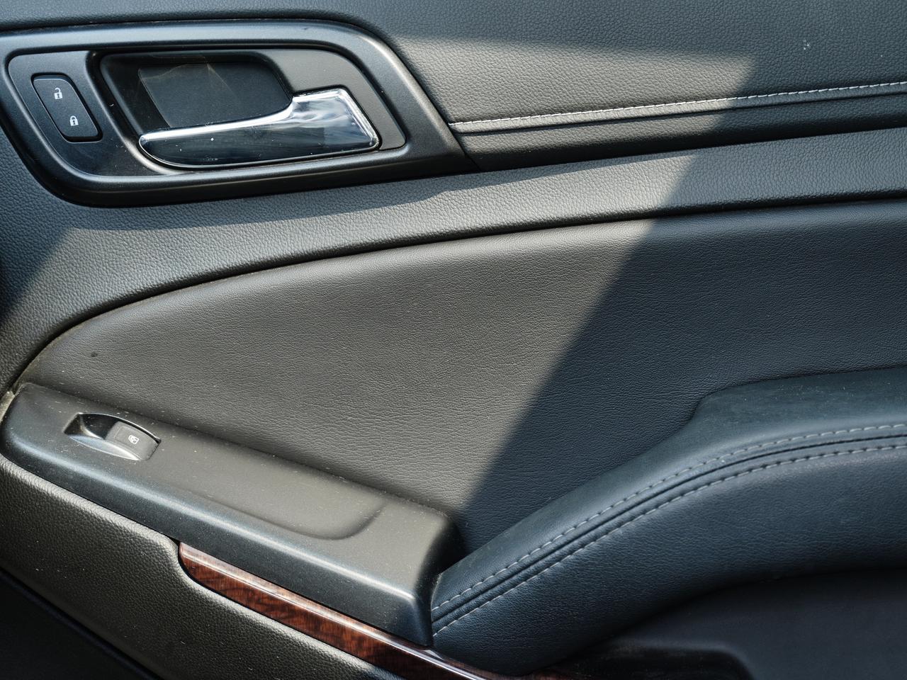 2019 GMC Yukon XL 4WD 4dr SLT | LEATHER | 7 PASS | CAPTAIN SEATS Photo