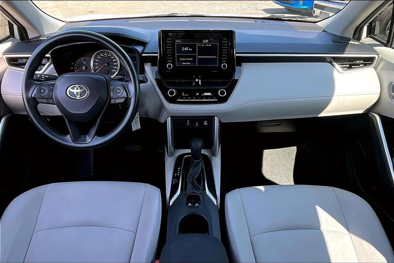 2022 Toyota Corolla Cross L | Heated Seats | SafetyTech | AWD Photo