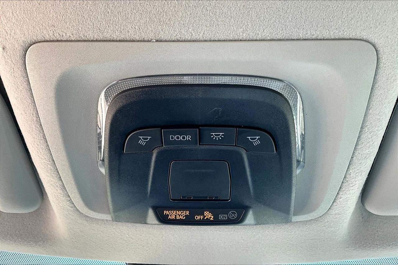 2022 Toyota Corolla Cross L | Heated Seats | SafetyTech | AWD Photo