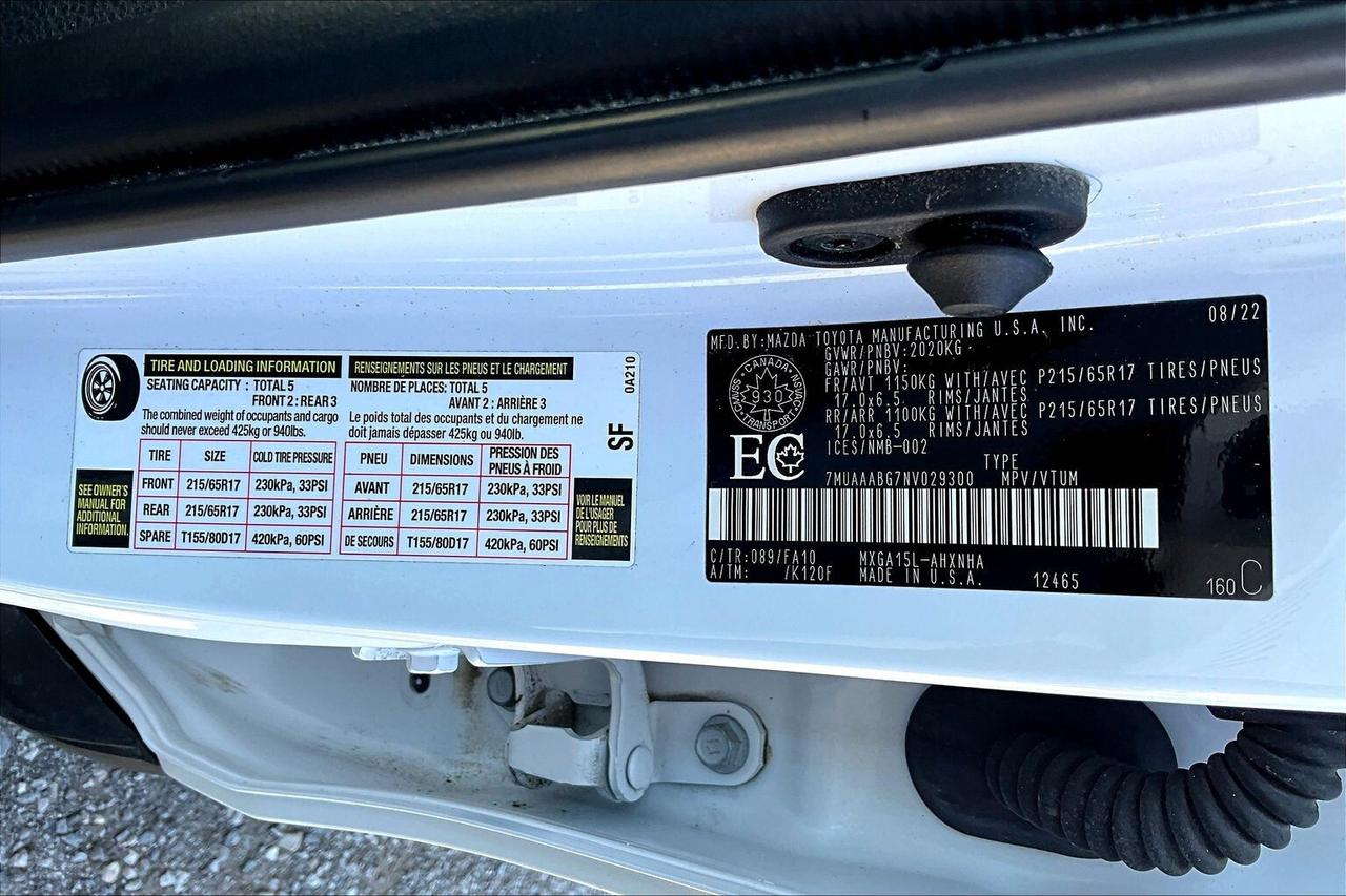 2022 Toyota Corolla Cross L | Heated Seats | SafetyTech | AWD Photo