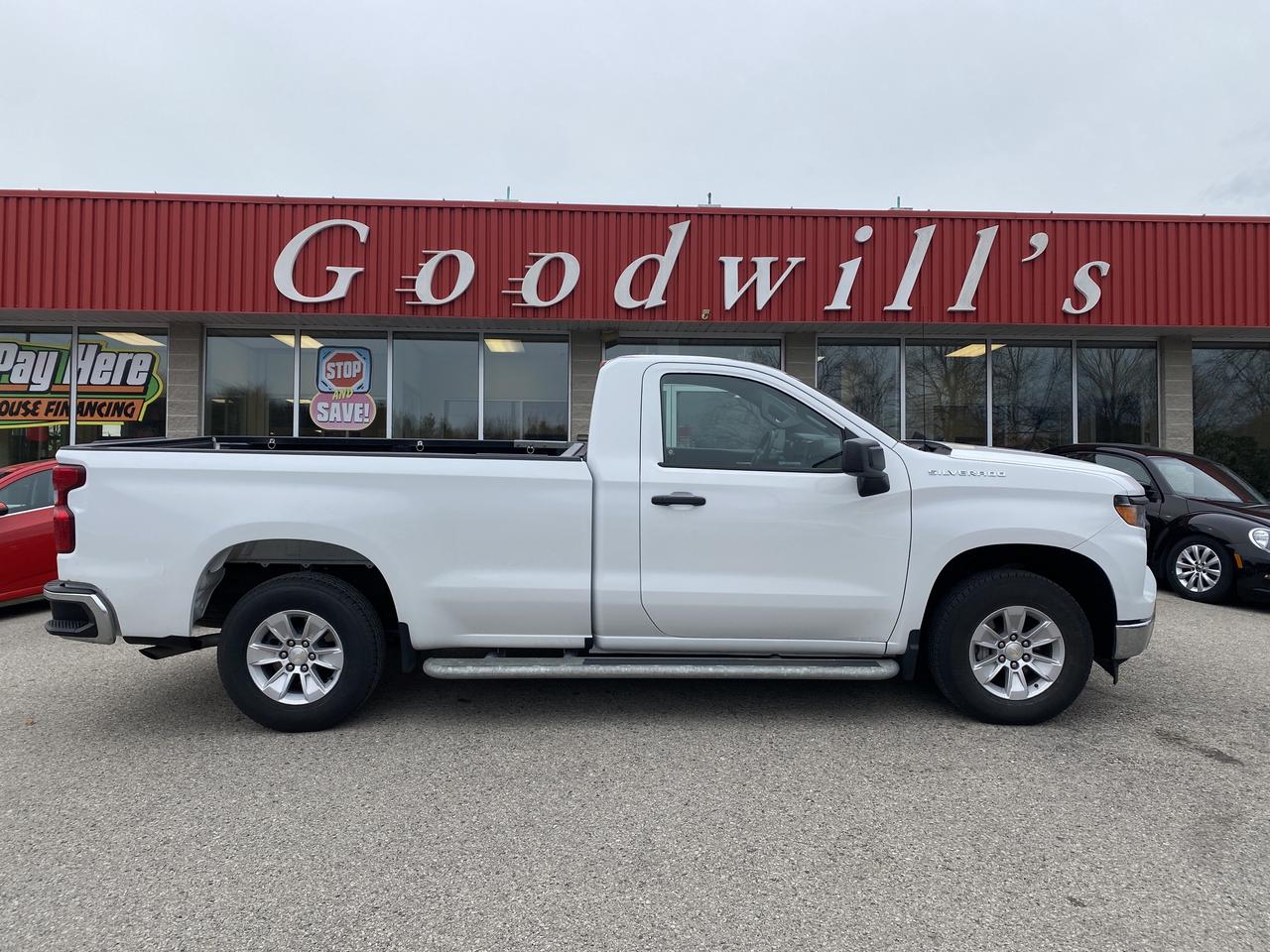 Used 2023 Chevrolet Silverado 1500 REG CAB, LONG BOX, CLEAN CARFAX, BACK UP CAMERA! for sale in London, ON