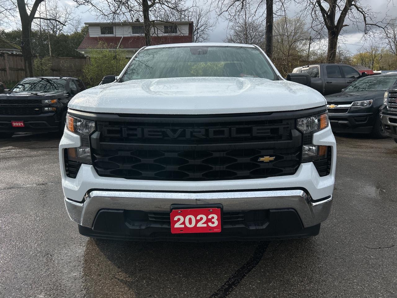 2023 Chevrolet Silverado 1500 REG CAB, LONG BOX, CLEAN CARFAX, BACK UP CAMERA! Photo