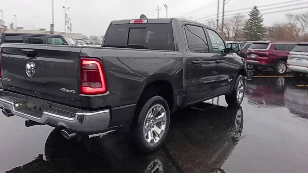 2024 RAM 1500 Big Horn Photo