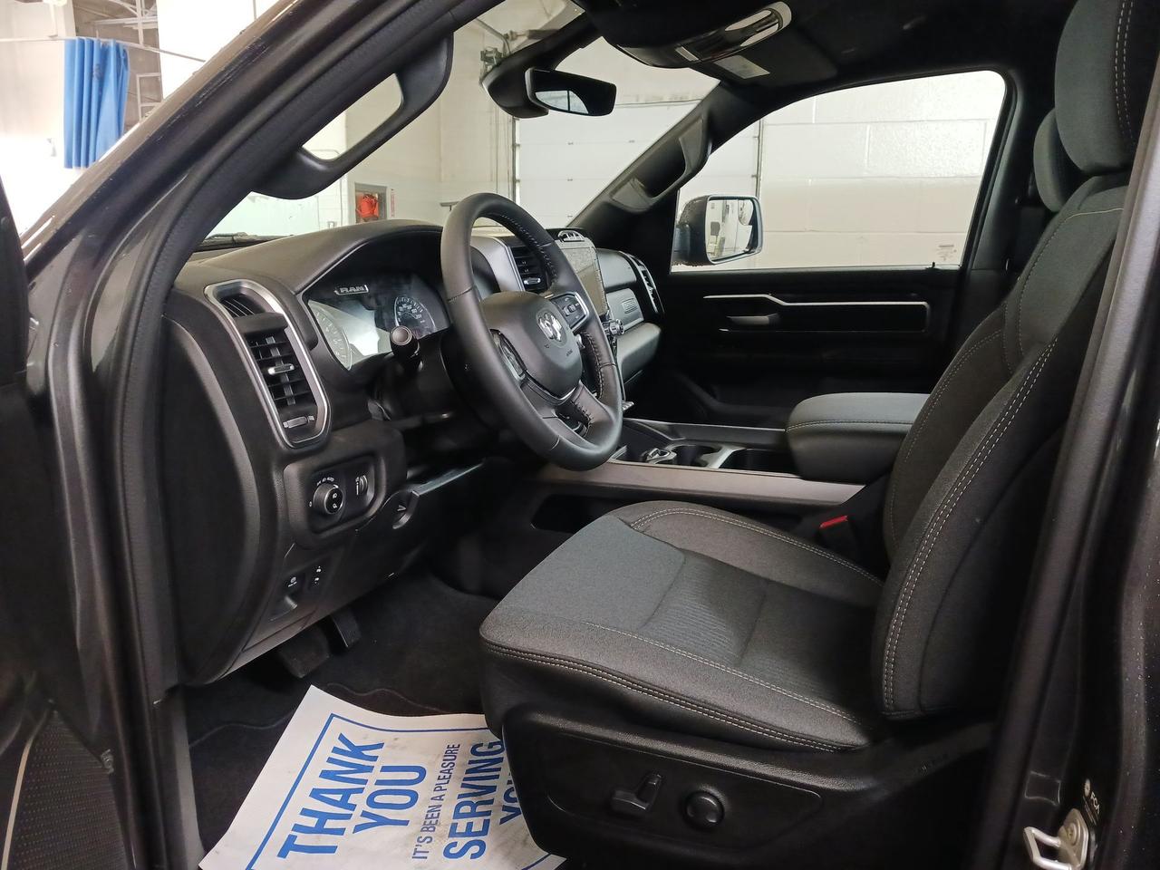 2024 RAM 1500 Big Horn Photo