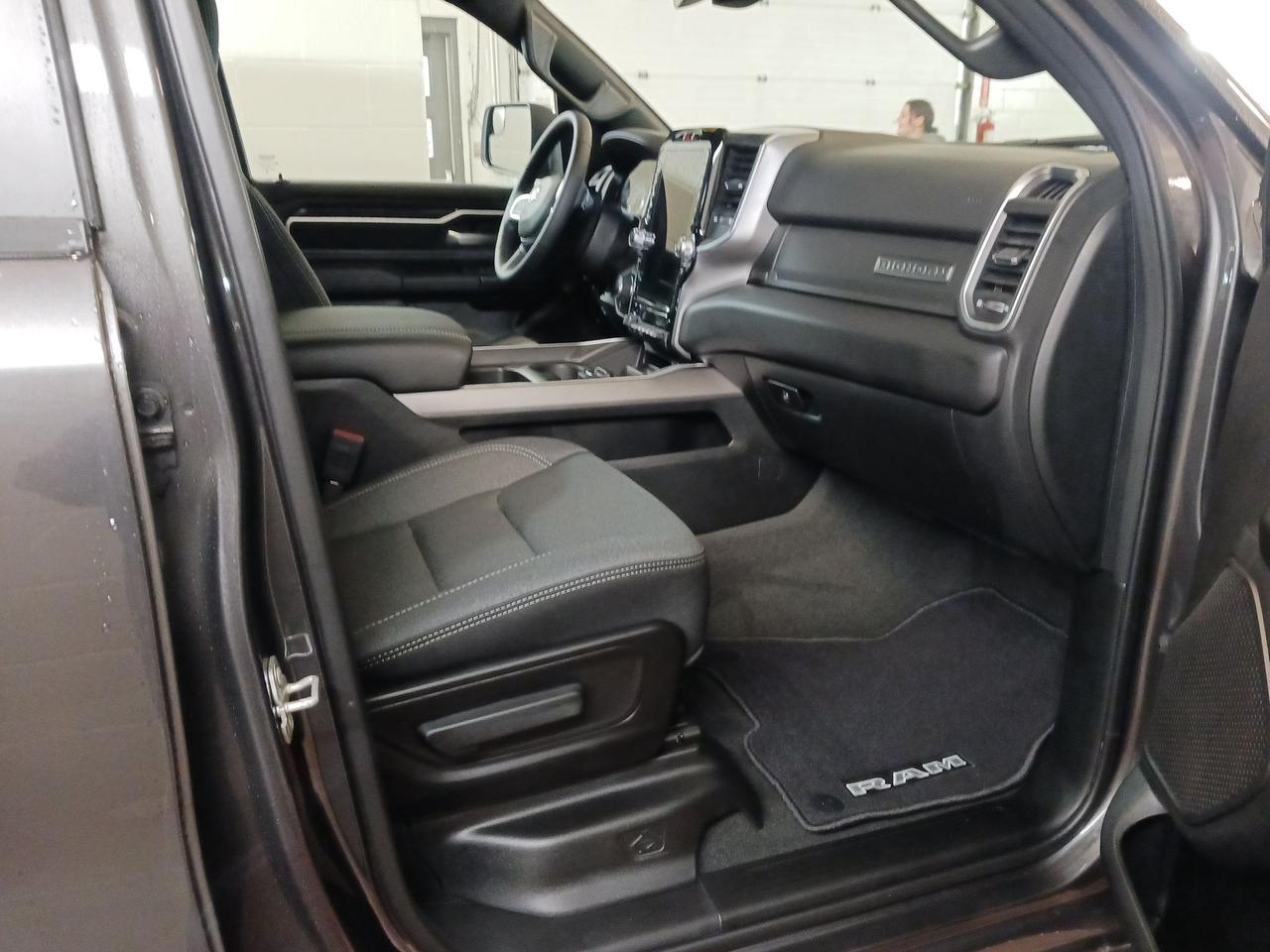 2024 RAM 1500 Big Horn Photo