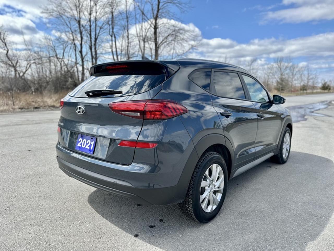 2021 Hyundai Tucson 2.0L Preferred FWD  - $131 B/W Photo