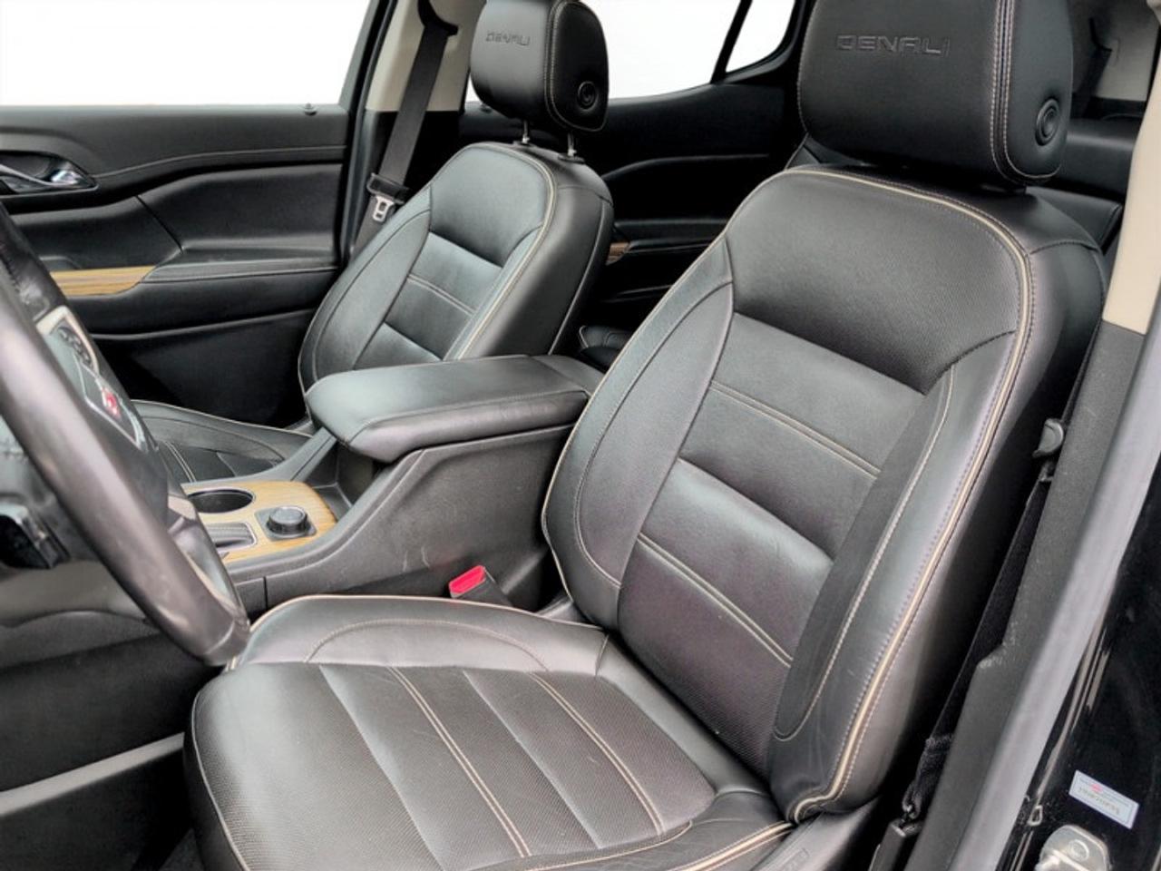2019 GMC Acadia Denali  **TECH PKG - ADAPTIVE CRUISE** Photo