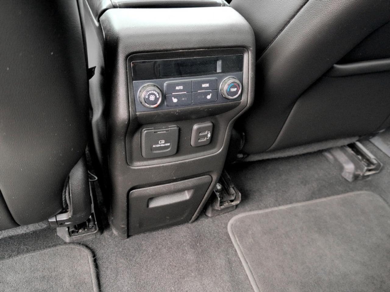 2019 GMC Acadia Denali  **TECH PKG - ADAPTIVE CRUISE** Photo