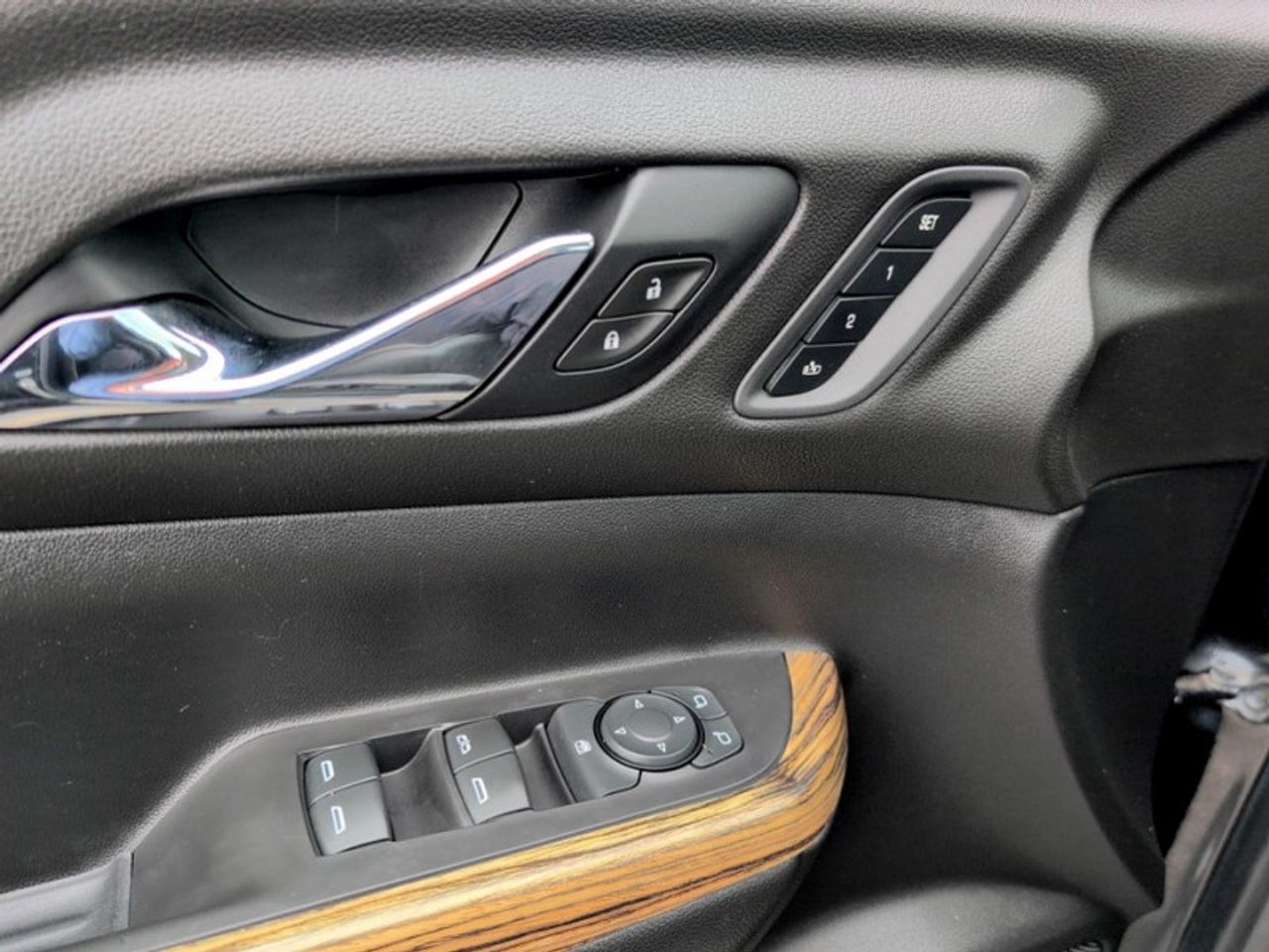 2019 GMC Acadia Denali  **TECH PKG - ADAPTIVE CRUISE** Photo