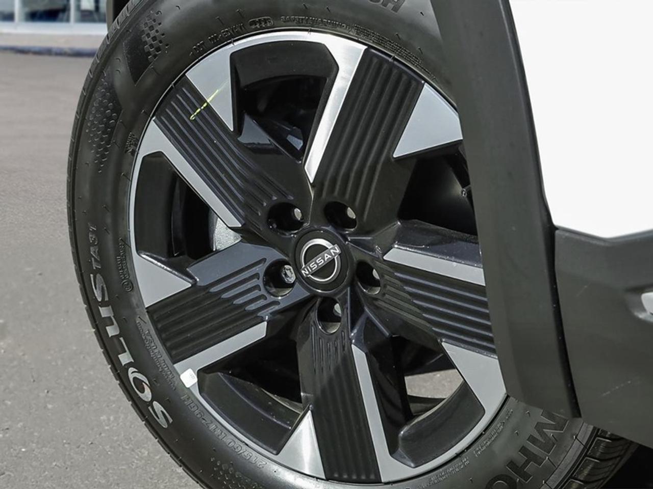 2026 Nissan Kicks SV AWD  - Premium Package Photo