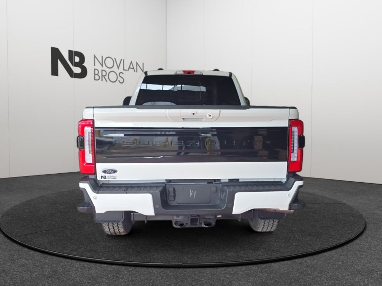 2026 Ford F-350 Super Duty Platinum  - Power Stroke Photo4