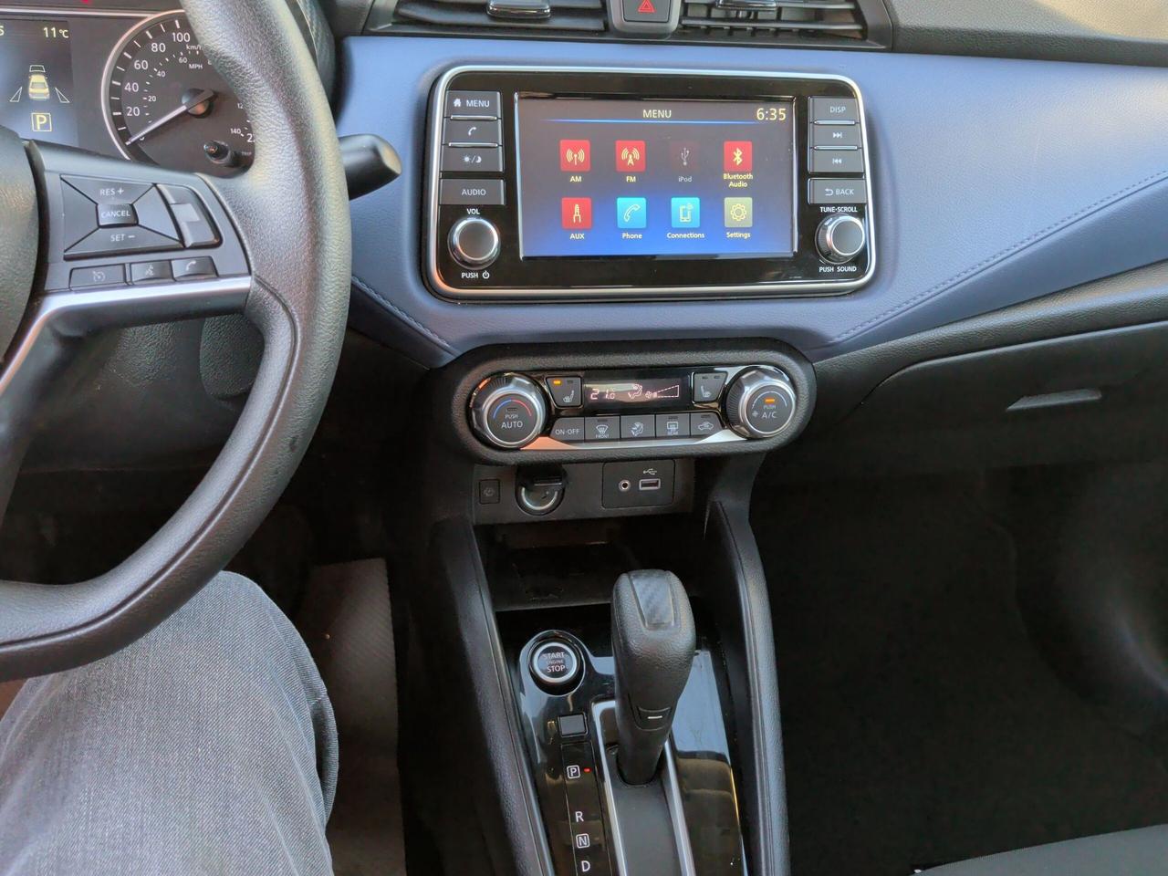 2024 Nissan Versa SV