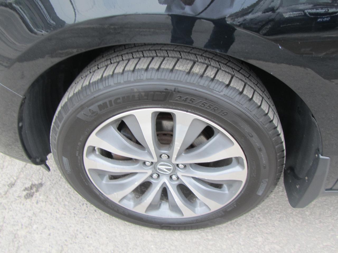 2016 Acura MDX SH-AWD 4dr w/Tech/Entertainment Photo