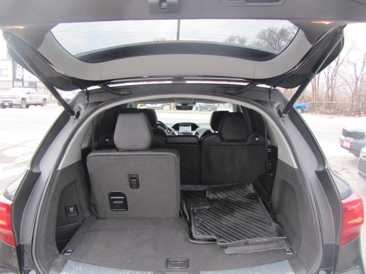 2016 Acura MDX SH-AWD 4dr w/Tech/Entertainment Photo