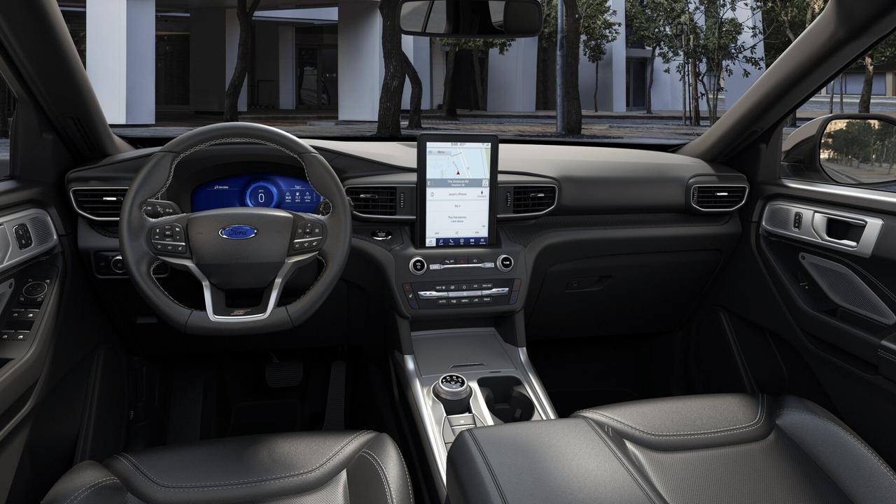 2020 Ford Explorer ST Photo6