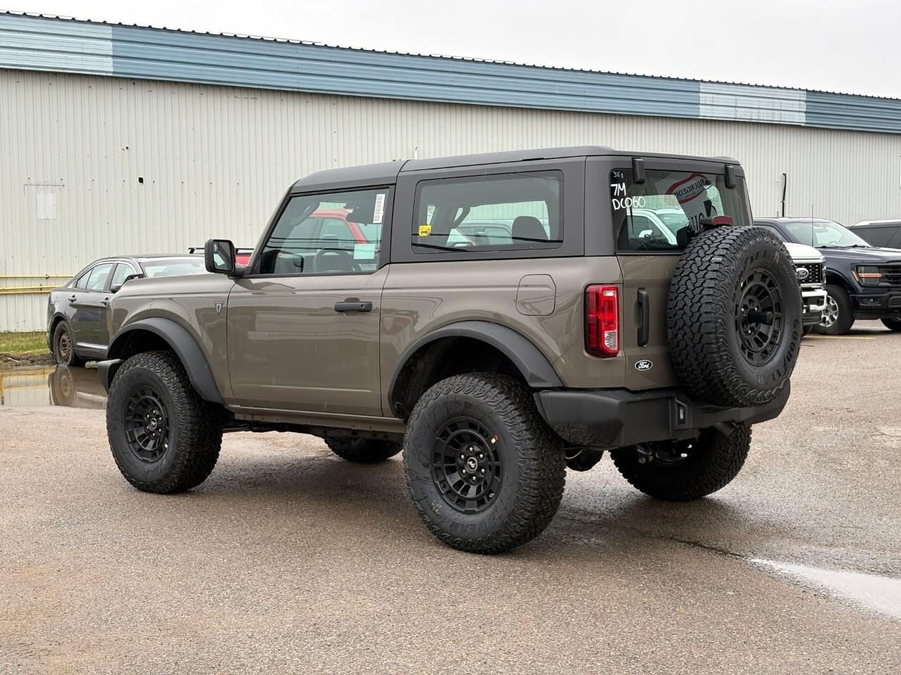 2026 Ford Bronco Base 2 Door 4x4 Photo