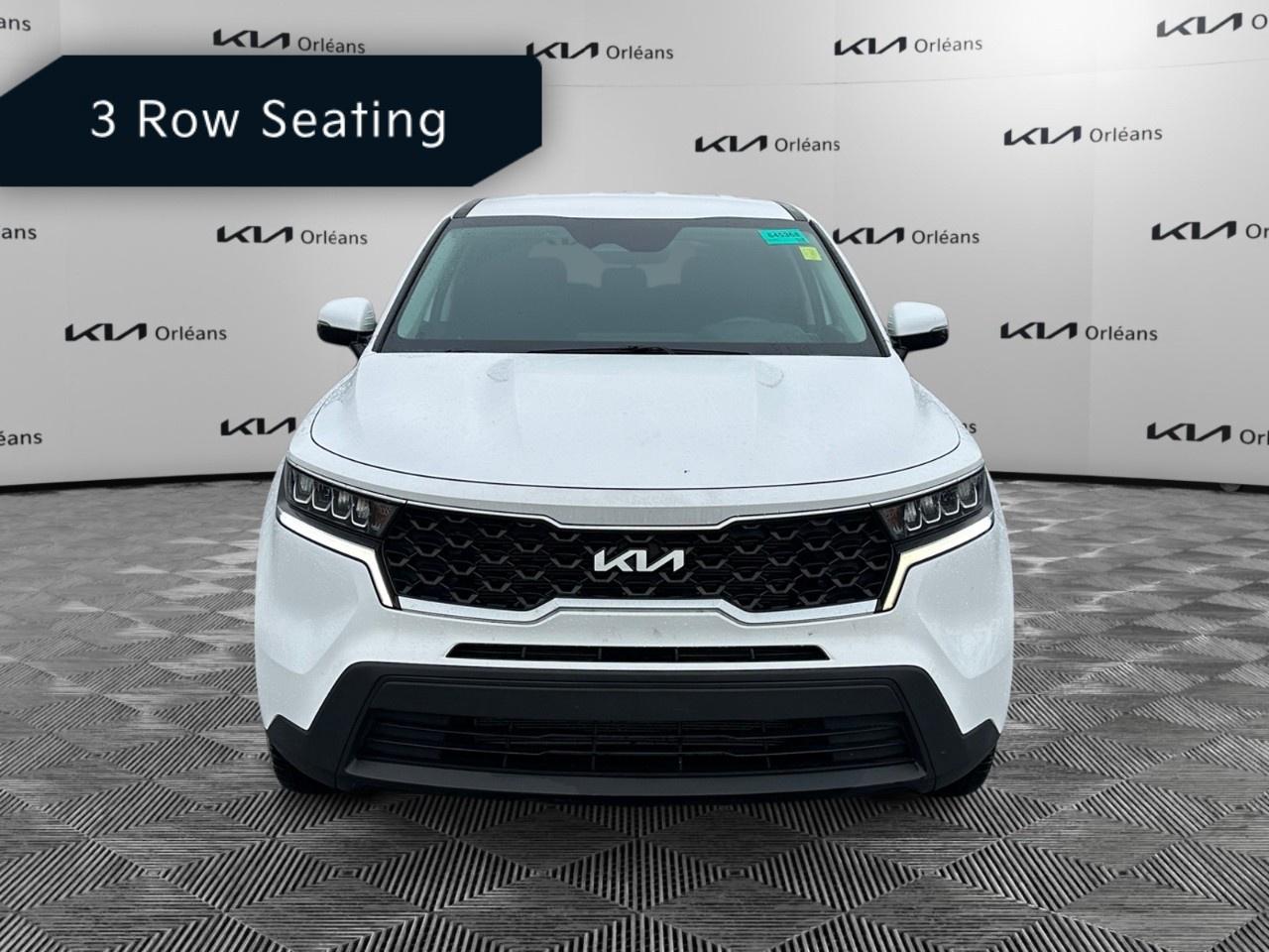 2023 Kia Sorento LX  AWD Photo