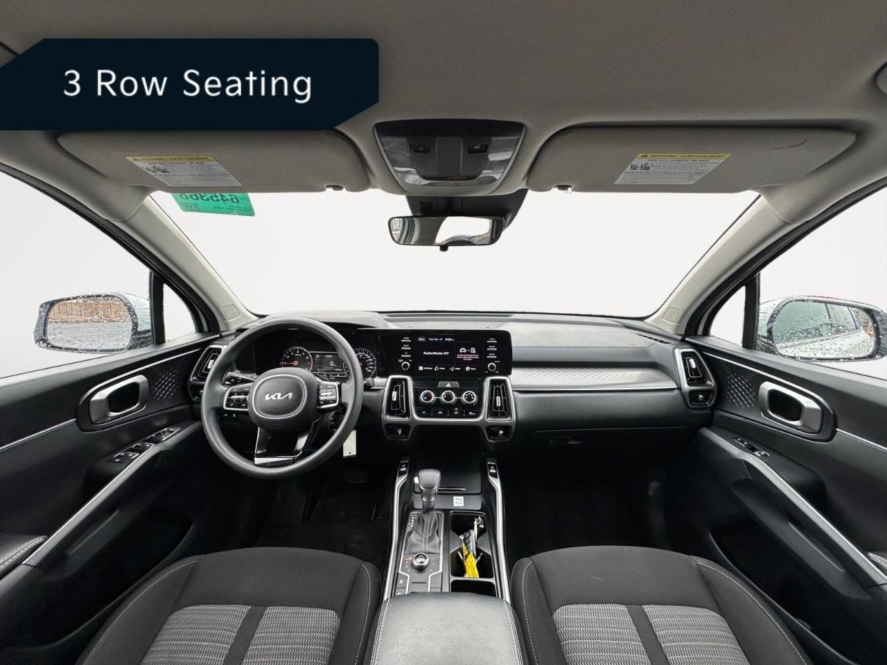 2023 Kia Sorento LX  AWD Photo