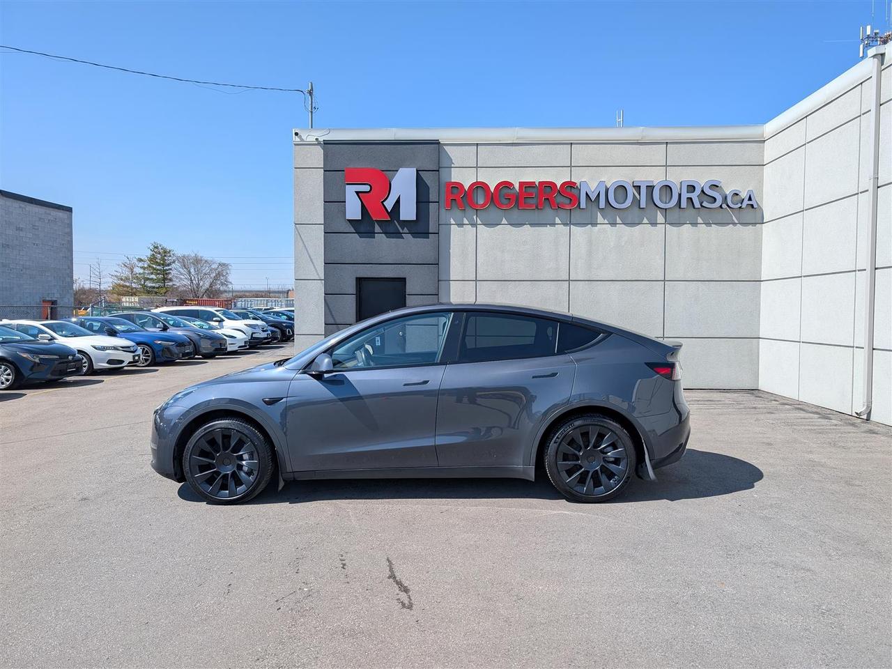 2020 Tesla Model Y LONG RANGE AWD - DUAL MOTOR Photo