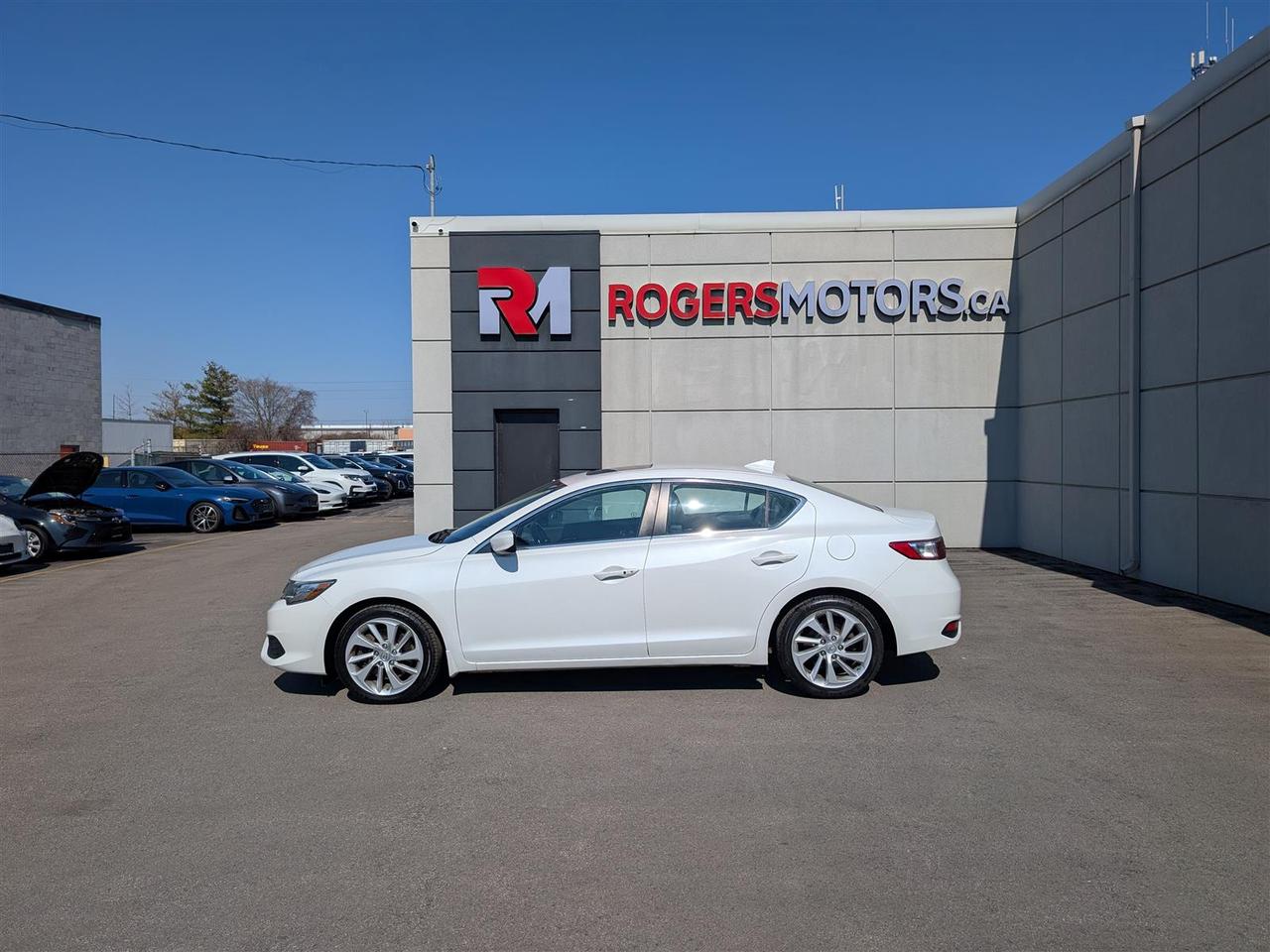 2017 Acura ILX - SUNROOF - LEATHER - TECH FEATS Photo
