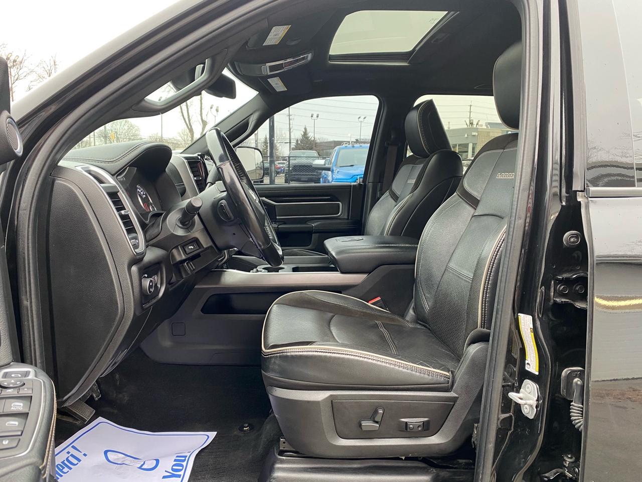 2022 RAM 2500 Night Edition Laramie | Cummins Diesel | NAV | Sunroof | Commercial Leasing Available Photo