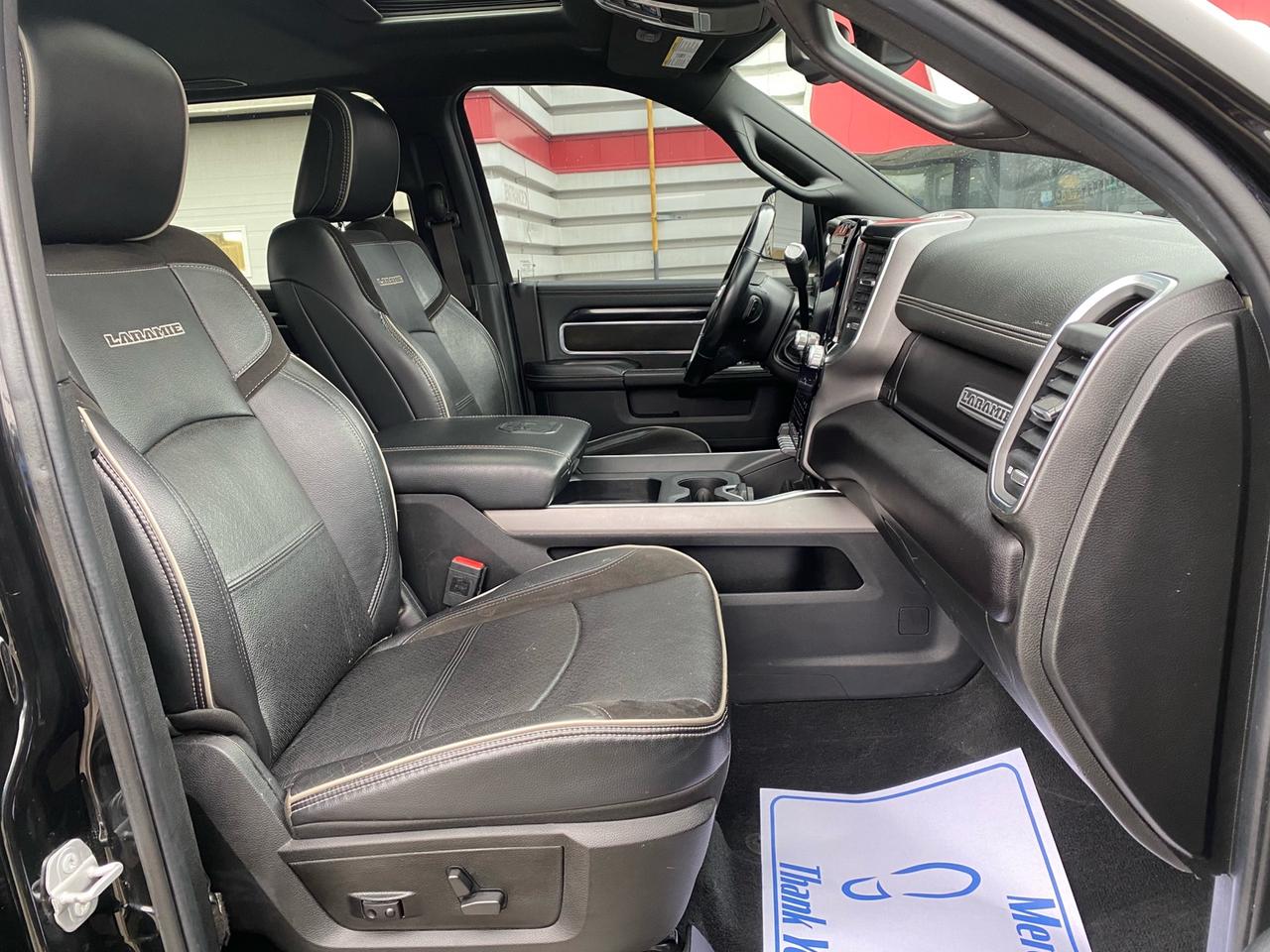 2022 RAM 2500 Night Edition Laramie | Cummins Diesel | NAV | Sunroof | Commercial Leasing Available Photo