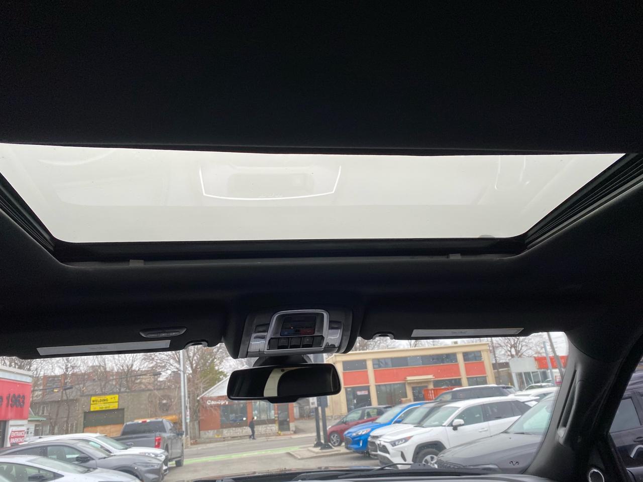 2022 RAM 2500 Night Edition Laramie | Cummins Diesel | NAV | Sunroof | Commercial Leasing Available Photo