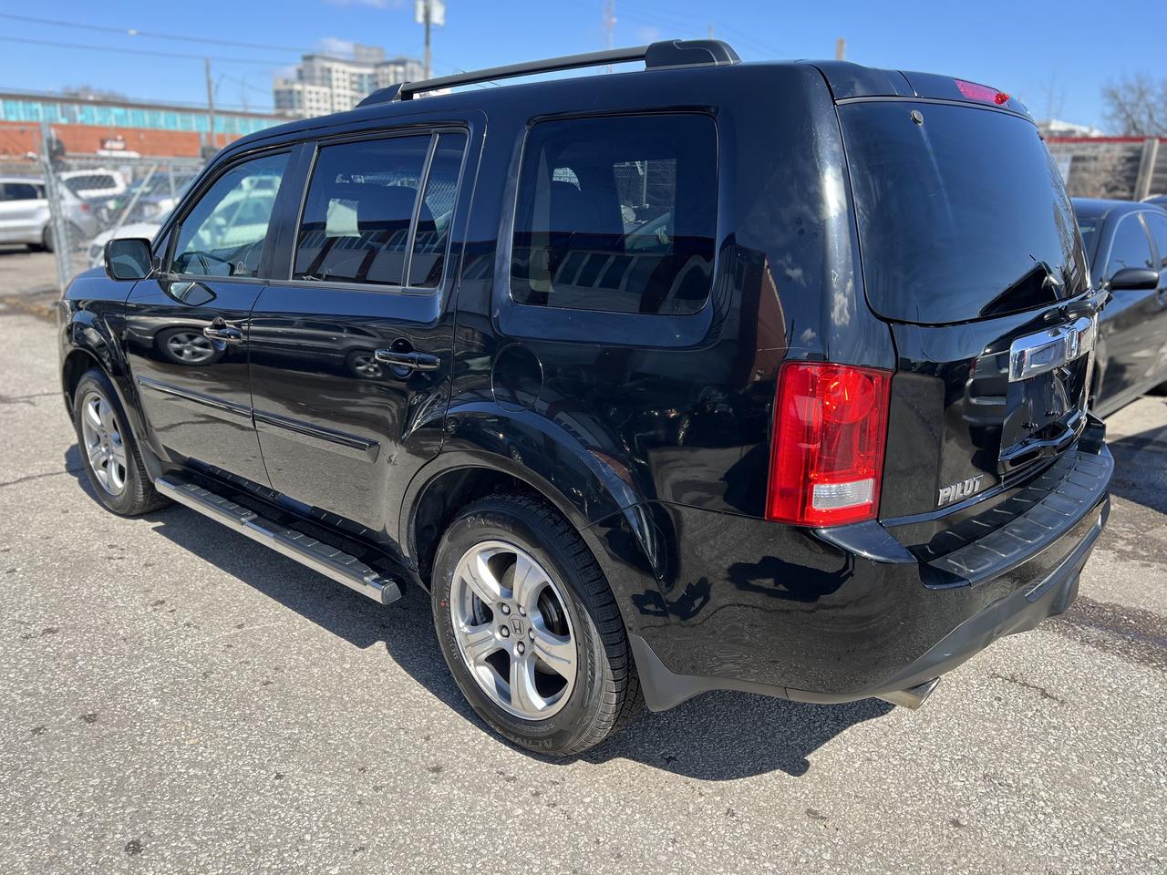 2013 Honda Pilot EX-L Photo2