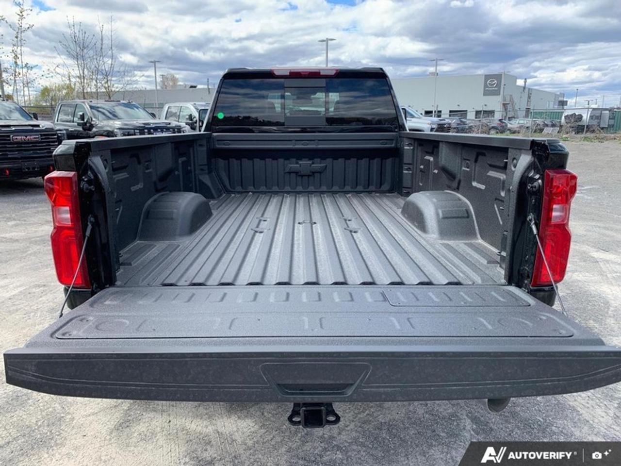 2026 Chevrolet Silverado 3500HD LT  - Leather Seats Photo