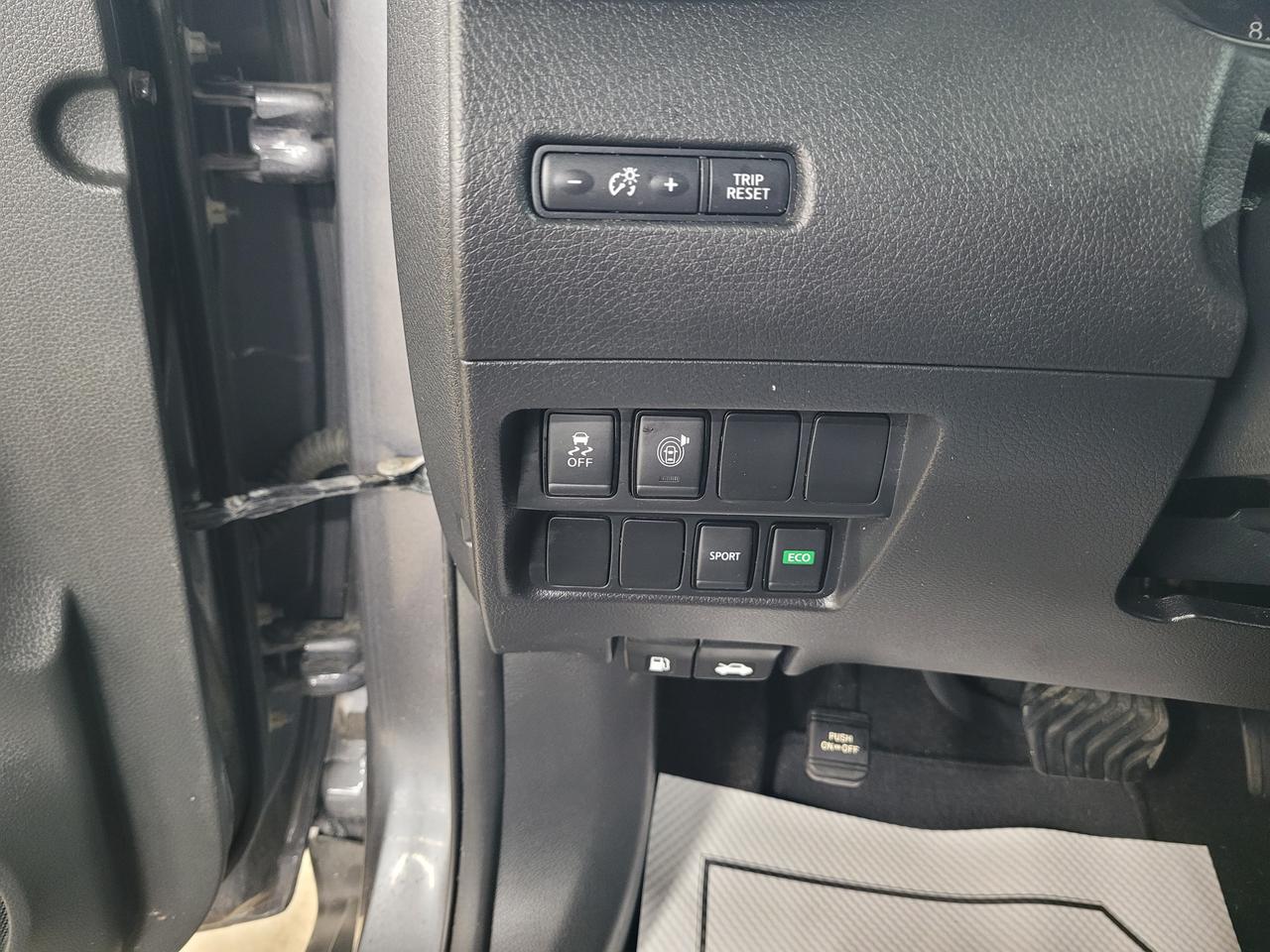 2017 Nissan Rogue S Photo33