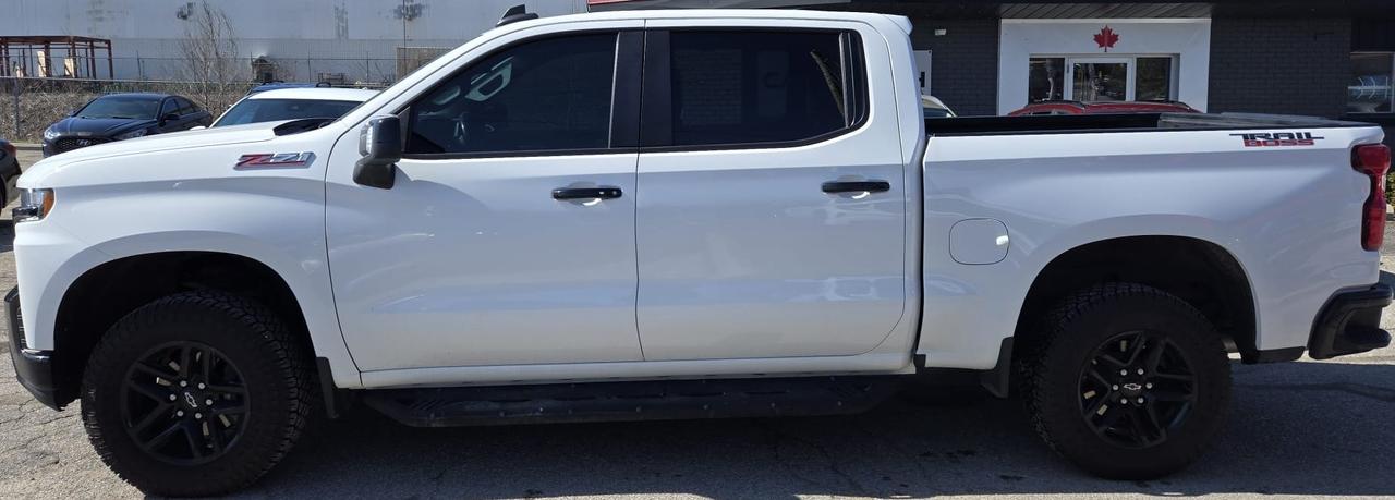 2021 Chevrolet Silverado 1500 LT TRAIL BOSS / NO ACCIDENTS / 6.2L / LEATHER/ROOF Photo