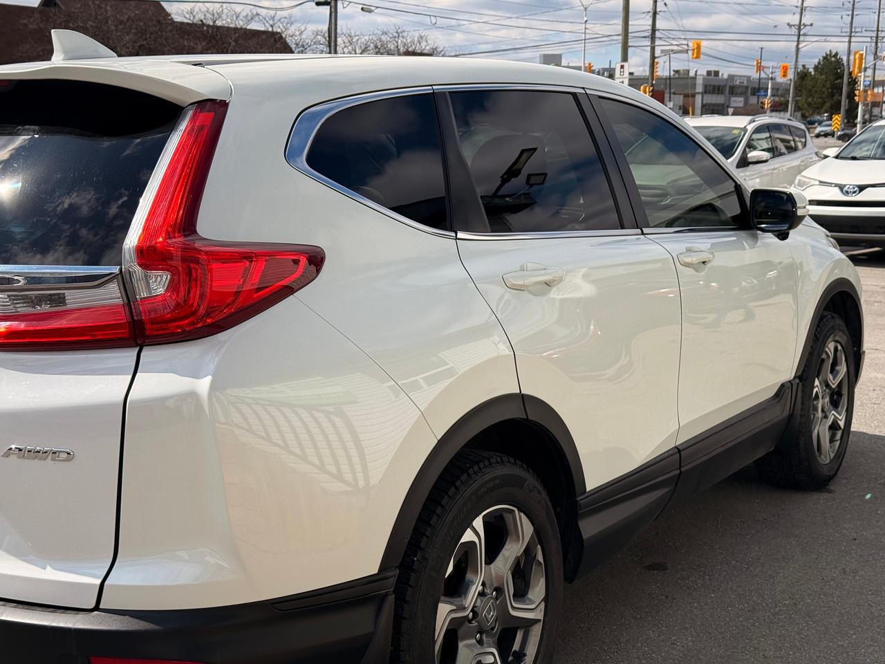 2018 Honda CR-V EX-L AWD Photo2