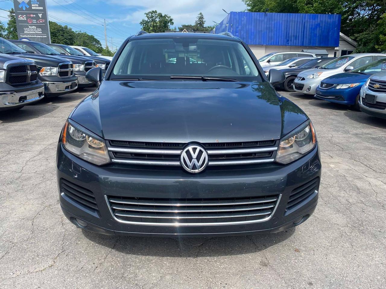 2011 Volkswagen Touareg Comfortline Photo