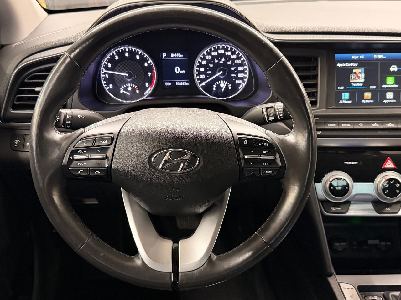 2020 Hyundai Elantra Preferred w/Sun & Safety+New Tires+CLEAN CARFAX++ Photo82