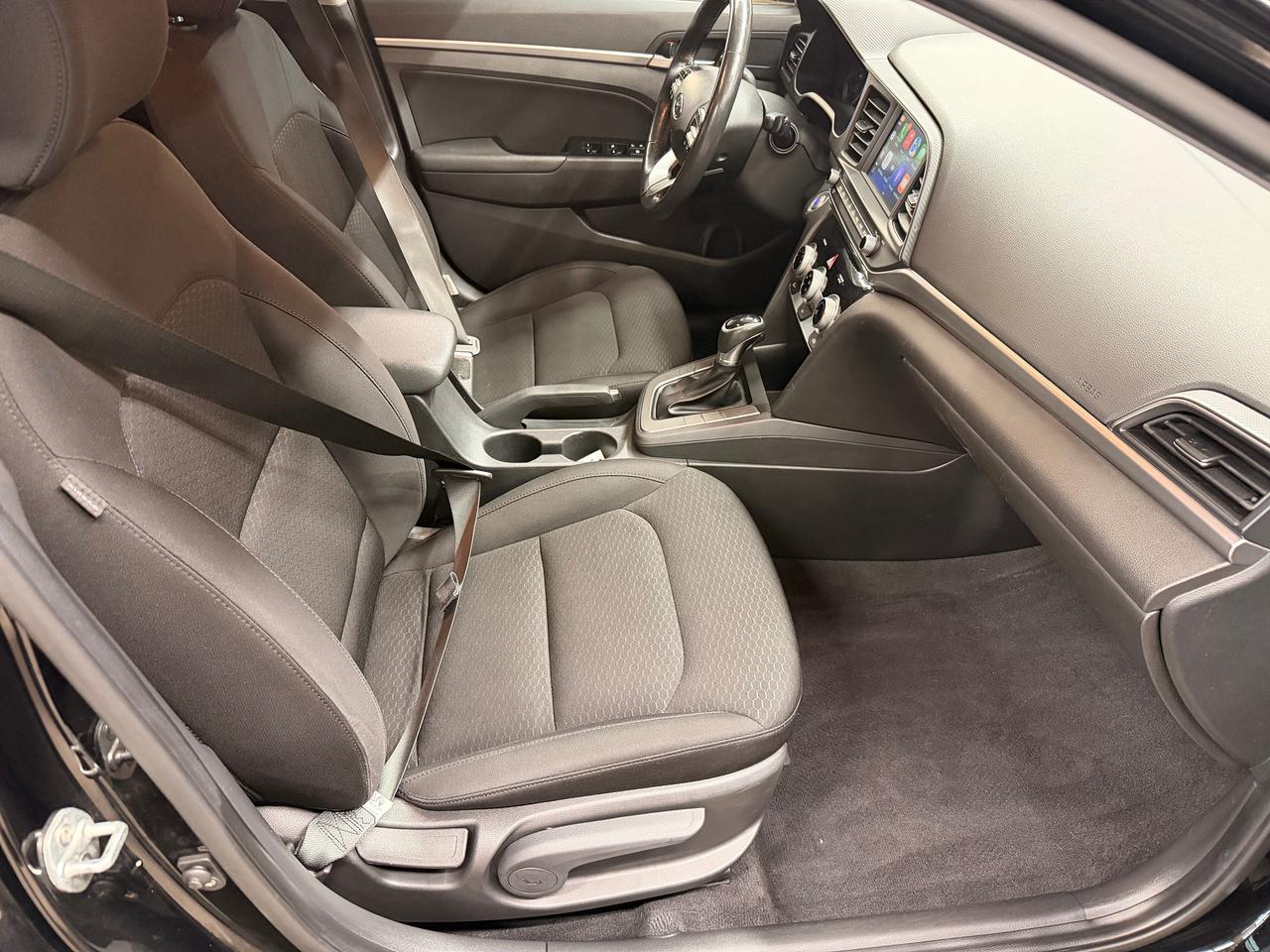 2020 Hyundai Elantra Preferred w/Sun & Safety+New Tires+CLEAN CARFAX++ Photo91