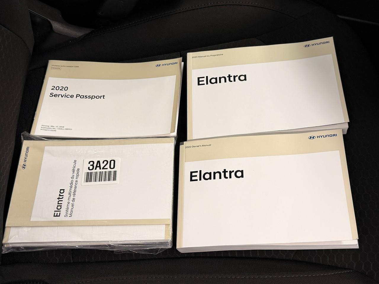 2020 Hyundai Elantra Preferred w/Sun & Safety+New Tires+CLEAN CARFAX++ Photo