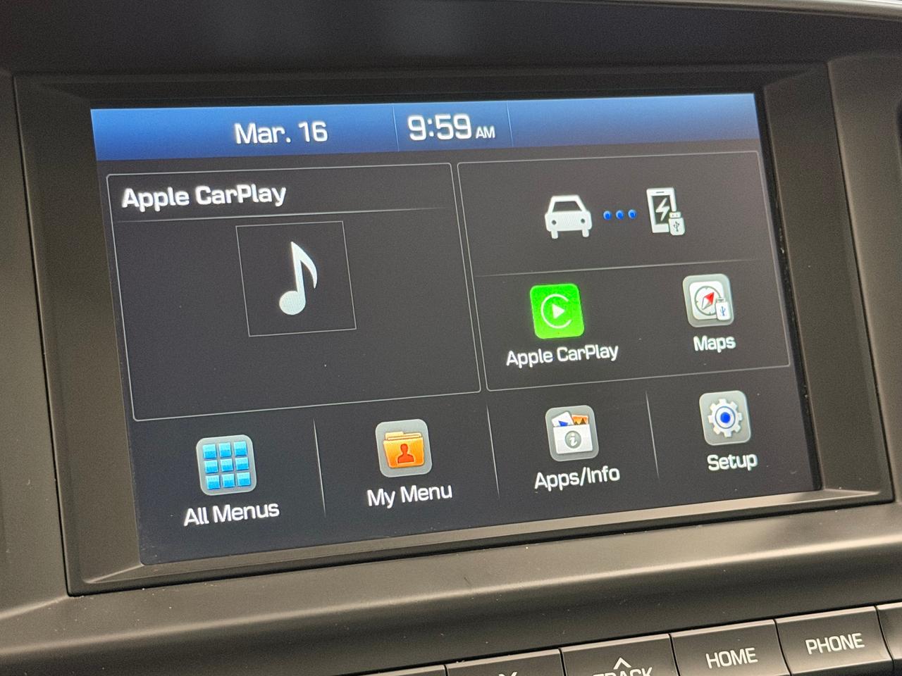 2020 Hyundai Elantra Preferred w/Sun & Safety+New Tires+CLEAN CARFAX++ Photo