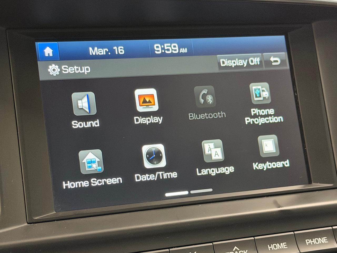 2020 Hyundai Elantra Preferred w/Sun & Safety+New Tires+CLEAN CARFAX++ Photo