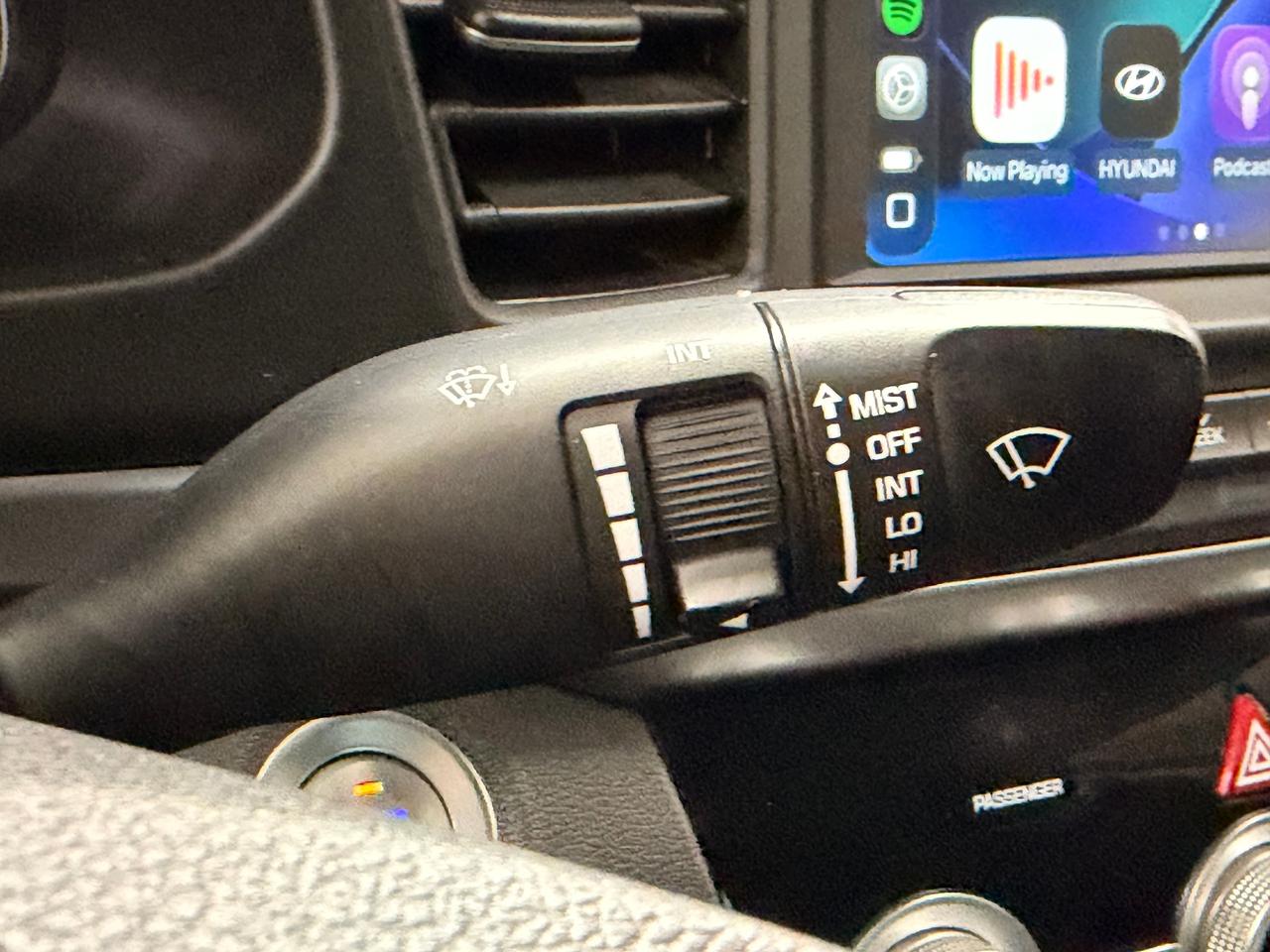 2020 Hyundai Elantra Preferred w/Sun & Safety+New Tires+CLEAN CARFAX++ Photo125