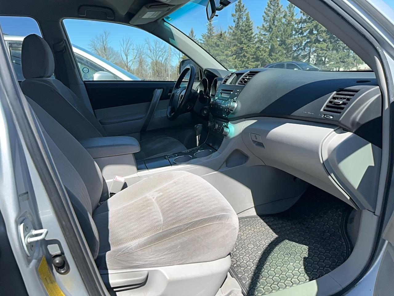 2009 Toyota Highlander V6 Photo