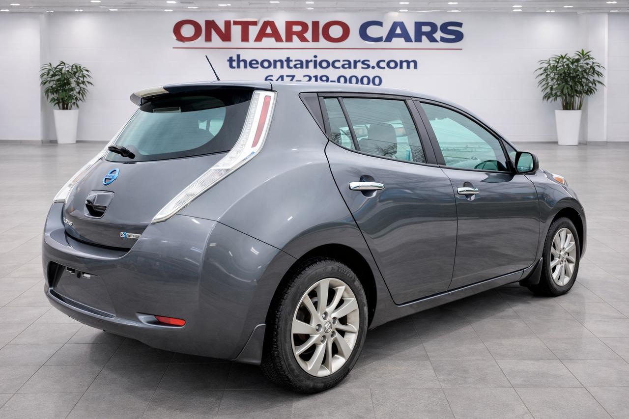 2016 Nissan Leaf SV Photo