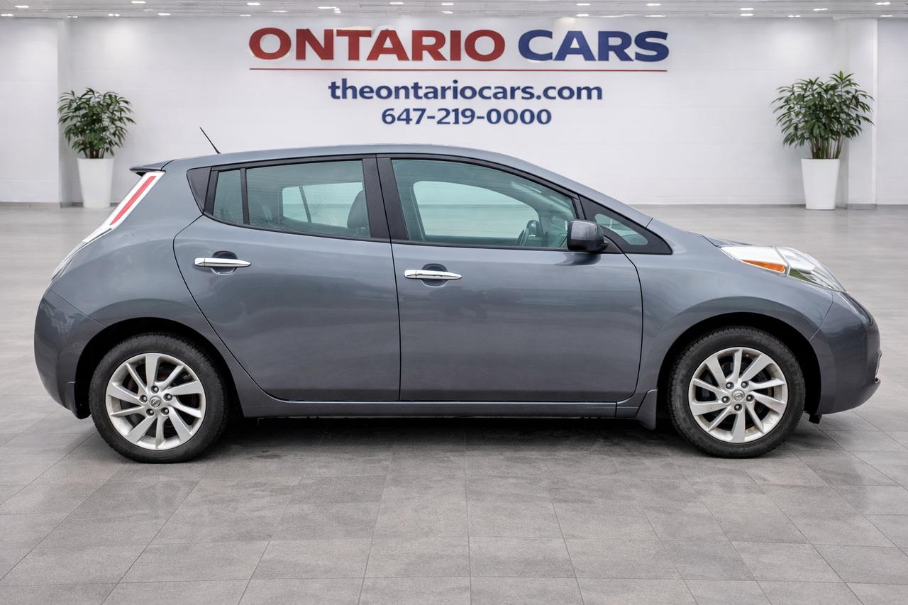 2016 Nissan Leaf SV Photo