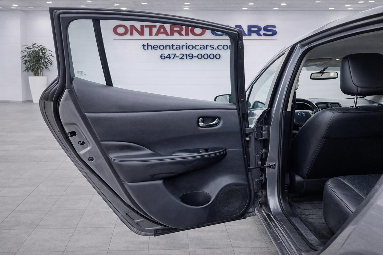 2016 Nissan Leaf SV Photo