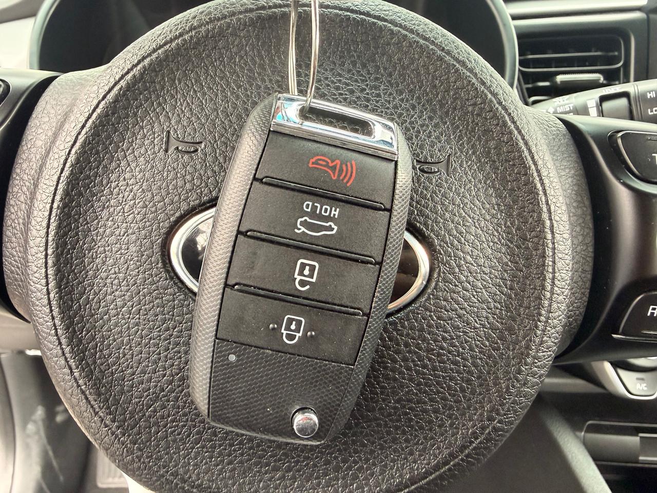 2021 Kia Rio LX+Camera+Heated Seats+New Tires+CLEAN CARFAX+++ Photo